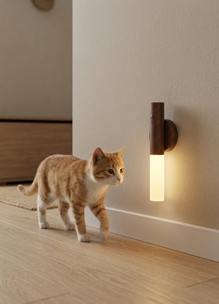 Luz LED de parede com sensor e WiFi, abajur cilíndrico branco em suporte de madeira