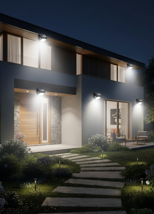 Candeeiro solar de segurança com sensor, luz branca, fixado na parede exterior