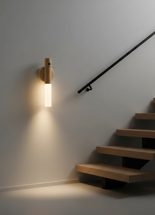Candeeiro de parede LED com sensor, abajur branco retangular e suporte em madeira